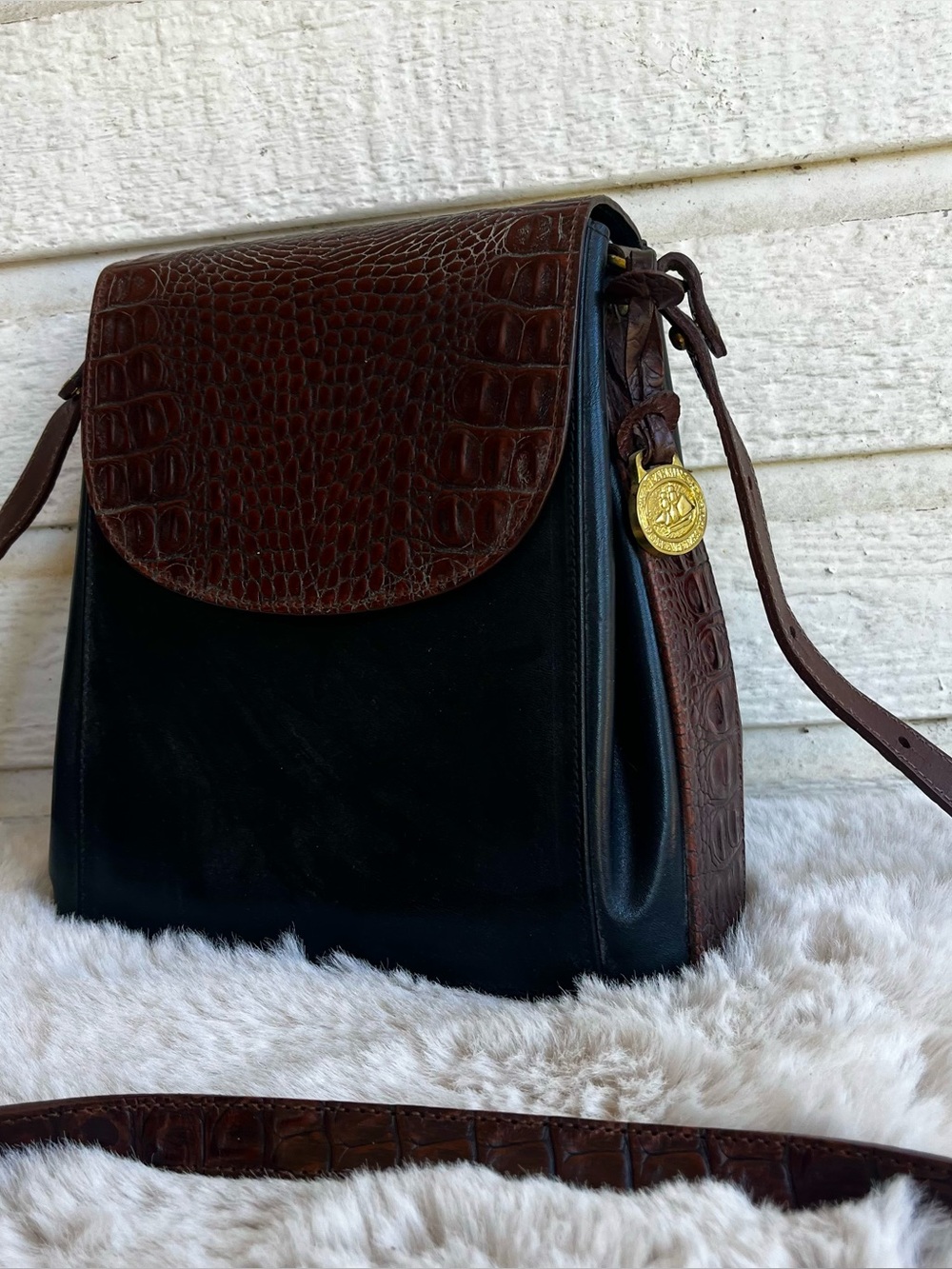 BRAHMIN Vintage Brown Black Croc Flap Embossed Crossbody